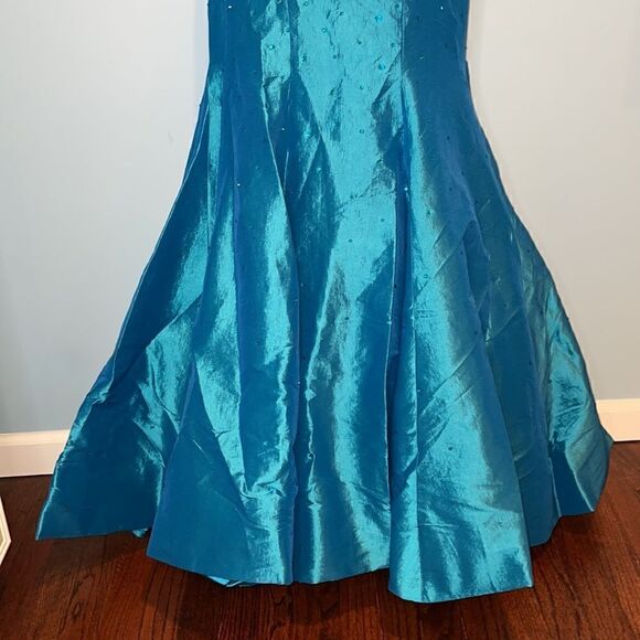 Jovani JVN Sleeveless Mermaid Plunging Back Pageant Prom Formal Dress NWT - Picture 9 of 17